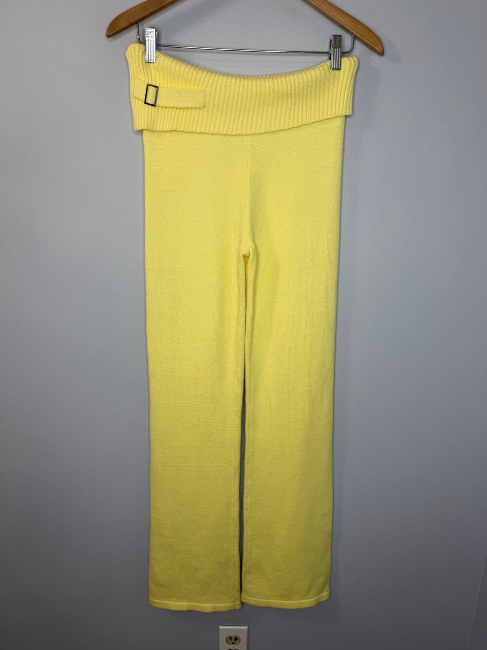 Frankies Bikinis Fleur Cloud Knit Pant Yellow Stretch Women's L New